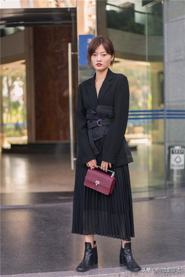 2022年最受歡迎的4種鞋子,顯瘦顯高不說,還舒適不累腳,你有嗎 2022年最受歡迎的4種鞋子,顯瘦顯高不說,還舒適不累腳,你有嗎