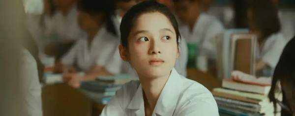 周也清冷，王楚然大氣，這屆小花終於有了辨識度 | 年終總結系列