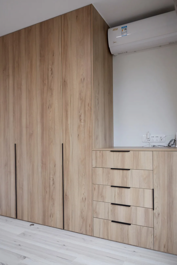 拆掉客廳改兩居，46㎡墨綠小家更高階，愛了