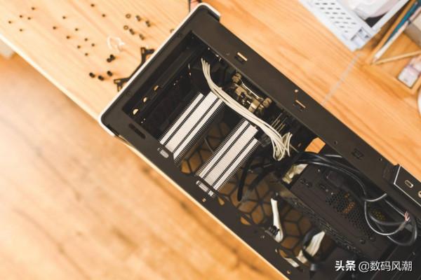 主打價效比還賣300？九州風神AK620實力證明風冷也能幹趴水冷