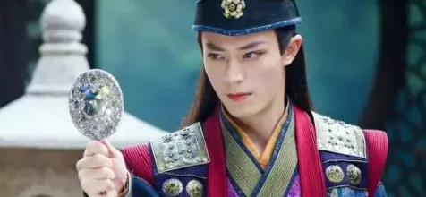 這令人窒息的審美，影視劇裡的大膽配色，只要你敢想，導演就敢配