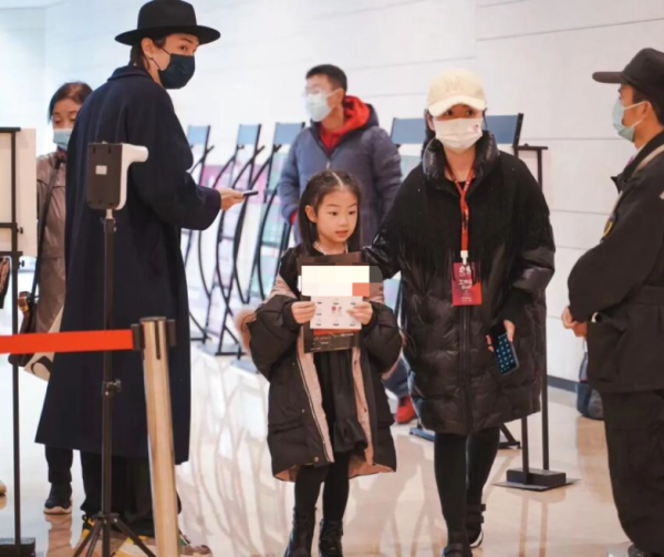 盤點讀名校的星二代！李湘女兒才藝超多，趙文卓女兒學費高達百萬