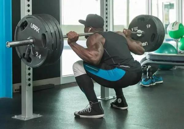 中國男性常深蹲，而不是跑步？幾大原因，給你意想不到的好處