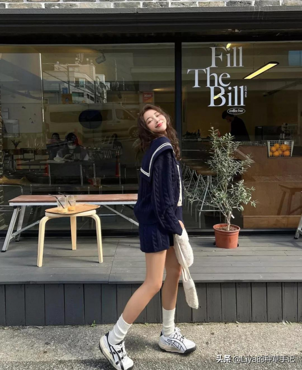 毛衣 + 毛衣 =“王炸組合” 毛衣 + 毛衣 =“王炸組合”