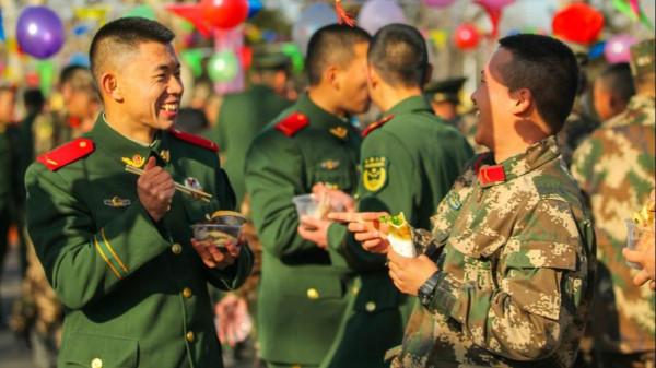 軍營美食街 讓你吃出家鄉味