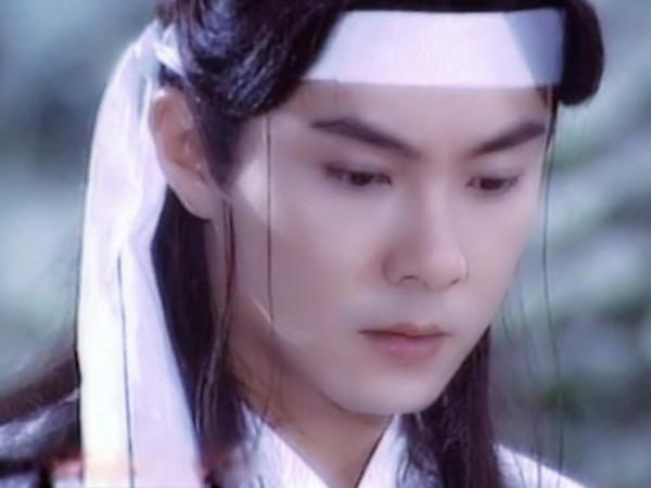 著名演員張衛健,被前任拋棄,妻子流產無子,56歲已“失業”2年 著名演員張衛健,被前任拋棄,妻子流產無子,56歲已“失業”2年