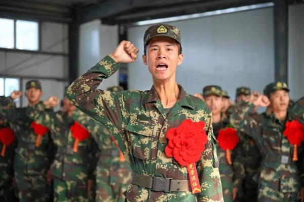 我為火箭軍代言：“我的任務，就是去完成下一個任務！”