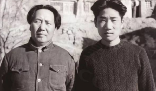 1947年陳賡送卡賓槍，毛主席警告高富有：敢要一支，我就撤你的職