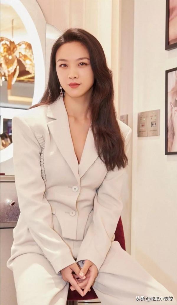 湯唯,這一身旗袍,太有女人味了 湯唯,這一身旗袍,太有女人味了