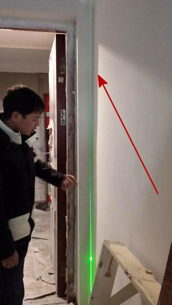 定製衣櫃精準拿捏尺寸,別再這“翻車”,與牆有縫隙難看又難處理 定製衣櫃精準拿捏尺寸,別再這“翻車”,與牆有縫隙難看又難處理