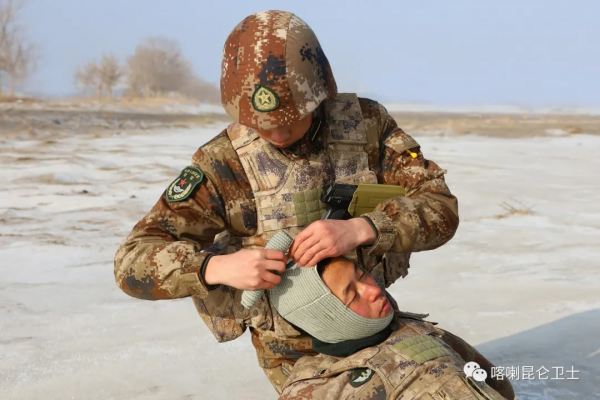 少尉排長，歡迎你們！