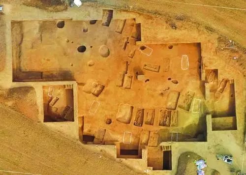 5800年前出土玉器,與蘇美爾族徽一致,神奇的北緯31度線 5800年前出土玉器,與蘇美爾族徽一致,神奇的北緯31度線