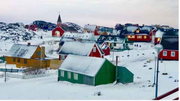 格陵蘭島不斷融化，中美兩國都想投資建設，誰更有實力？