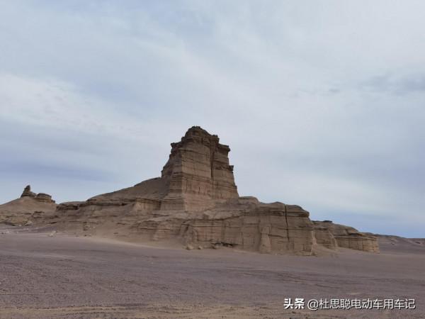 漢EV自駕新疆魔鬼城,駐車大海道景區過夜,放電做飯 漢EV自駕新疆魔鬼城,駐車大海道景區過夜,放電做飯