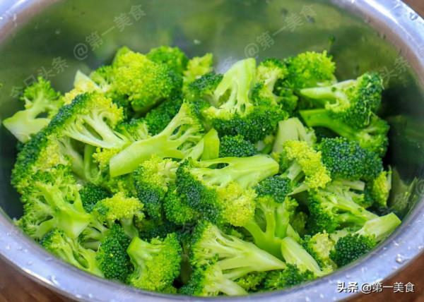 想瘦還想吃，試試這6道菜，低脂低卡熱量少，每天換著吃，不重樣