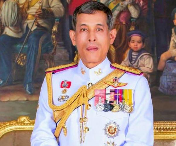 西拉米“黔驢技窮”，搬出89歲詩麗吉當救兵，被蘇提達輕鬆化解