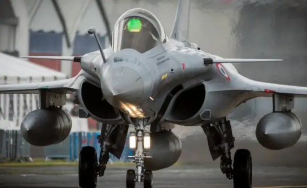 敵人的敵人就是朋友！澳大利亞遭到捅刀，法國向印尼出售陣風戰機