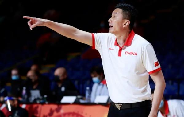 杜鋒正式官宣,頂薪先生無緣全運爭冠,後場三少領銜廣東豪華陣容 杜鋒正式官宣,頂薪先生無緣全運爭冠,後場三少領銜廣東豪華陣容