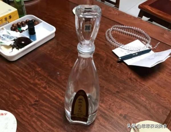 超市3款“不起眼”廉價白酒,都是100%固態純糧,行家才識貨 超市3款“不起眼”廉價白酒,都是100%固態純糧,行家才識貨