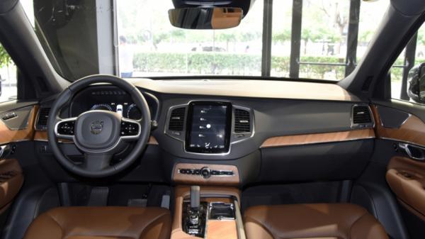 用車調查:沃爾沃XC90月開銷超3千元,保險約佔5成 用車調查:沃爾沃XC90月開銷超3千元,保險約佔5成