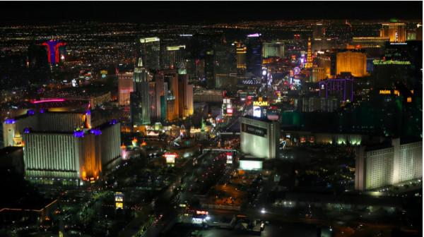 15個世界最壯觀的機場著陸點