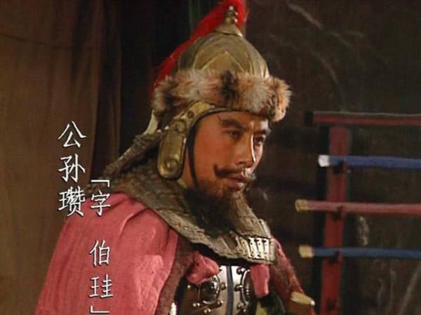 歷史上真正的袁紹有多強？可以說曹操在他面前，都不敢稱亂世梟雄