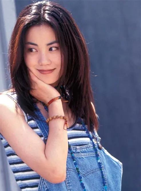 張柏芝VS王菲圖集:倆人同為人母,為何網友偏愛張柏芝? 張柏芝VS王菲圖集:倆人同為人母,為何網友偏愛張柏芝?