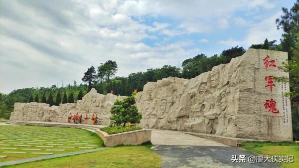 林彪元帥罕見流淚的戰鬥，湘江戰役腳山鋪阻擊戰，草木下皆是英魂