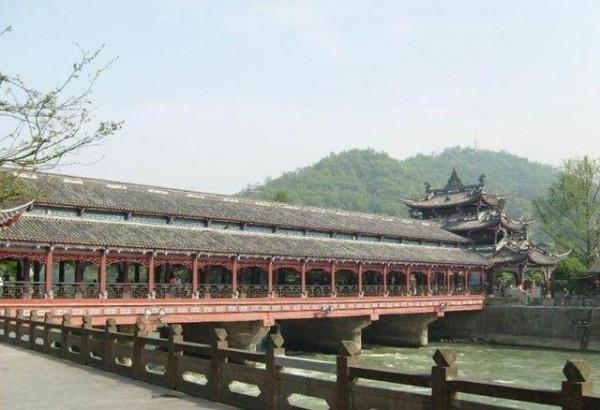 成都12個名勝古蹟景區，大部分遊客只去過都江堰跟青城山