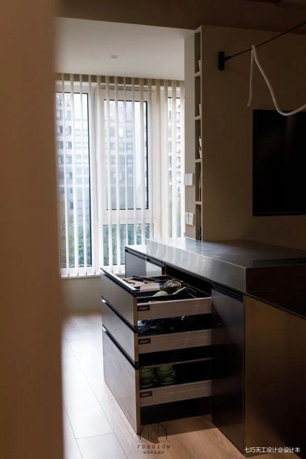 兩居改一居,這套2人2貓的“豪宅”好像雜誌裡的房子 兩居改一居,這套2人2貓的“豪宅”好像雜誌裡的房子