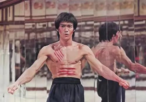 力量源於呼吸，而非肌肉