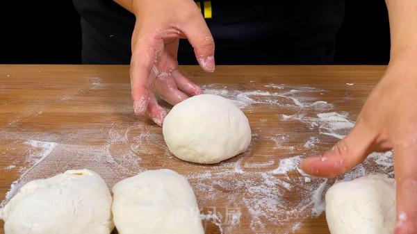 早餐別出去買了，教你簡單做家常餅，記住2個小技巧，好吃不硬