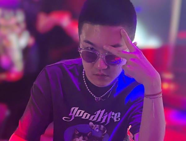 張大大為上節目太拼，自曝瘦了30斤，減肥後顏值上升明顯