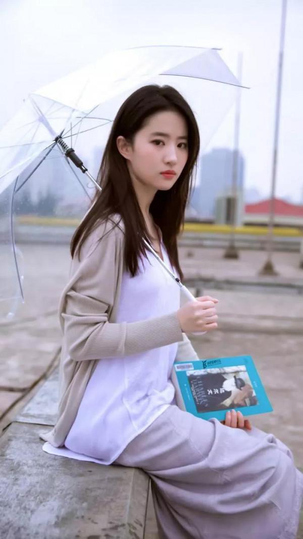 仙氣飄飄的劉亦菲