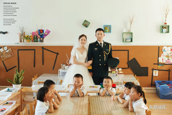 破防了！立功喜報空降婚禮現場