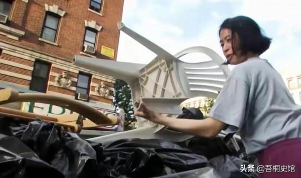 節儉和摳搜,真的是兩回事---論紐約一個女人13年只穿一條褲子 節儉和摳搜,真的是兩回事---論紐約一個女人13年只穿一條褲子