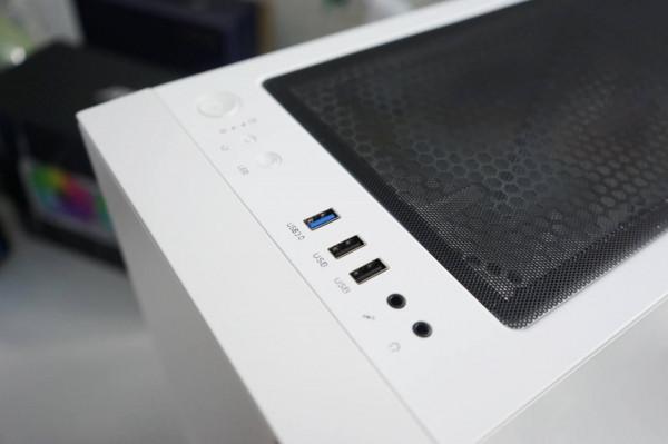 沒顯示卡如何組裝價效比主機？三千多的電腦遊戲、辦公都很值