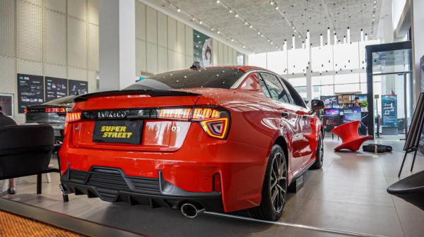 探店拍車-國產運動之光領克03 探店拍車-國產運動之光領克03