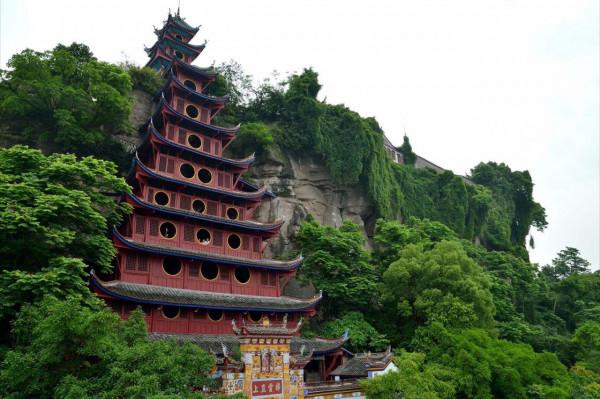 重慶這一景點,成為美國人眼中的奇觀,是中國人眼中的江上明珠 重慶這一景點,成為美國人眼中的奇觀,是中國人眼中的江上明珠