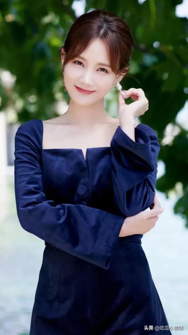 李一桐，小家碧玉，清純可愛