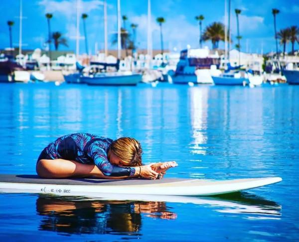 乾貨分享：2個方法，徹底解決瑜伽前屈中的弓背問題