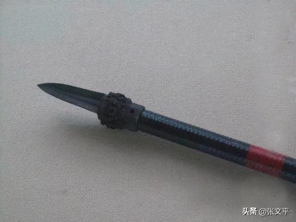 殳：甲骨文就有這個字，山西人至今還常掛在嘴邊，可沒幾個人認識