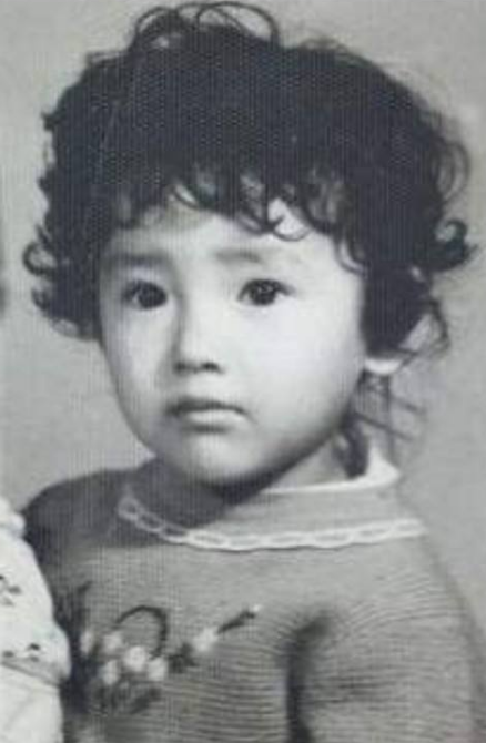 董潔到底有多狠？為了離婚不惜抹黑前夫，9年間不讓親生父子相見