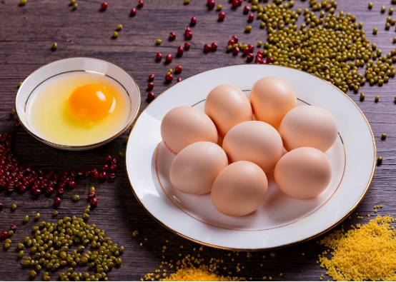 60歲後身體出現這5種變化，是衰老的正常現象，做好調養有助健康