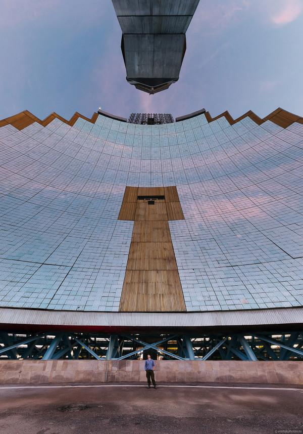 全球最大的放大鏡，12層樓高，聚焦3000度高溫幫助開發航天黑科技