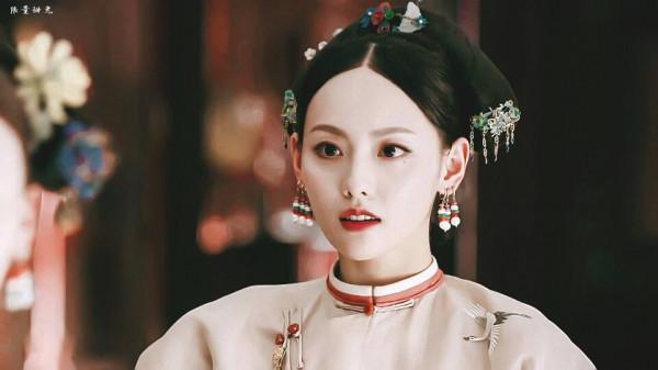 這7部劇裡,當網紅臉美人,遇到一群古典美人,差距就出來了 這7部劇裡,當網紅臉美人,遇到一群古典美人,差距就出來了
