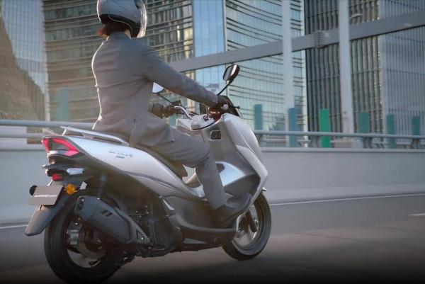 2021年終盤點，各家摩托品牌中的顏值擔當，分別是哪款車型？