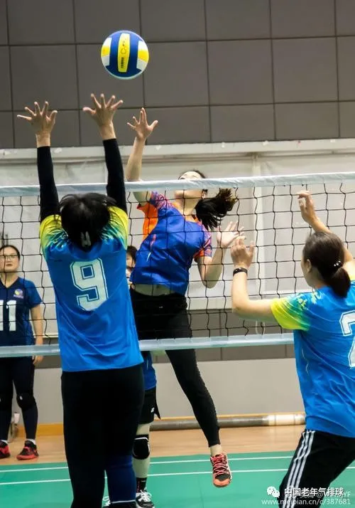 關於氣排球正面扣球技術 關於氣排球正面扣球技術
