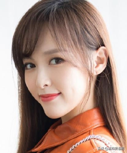 吳倩情人節官宣離婚！同為酒窩美人，7位女星，命運大不同