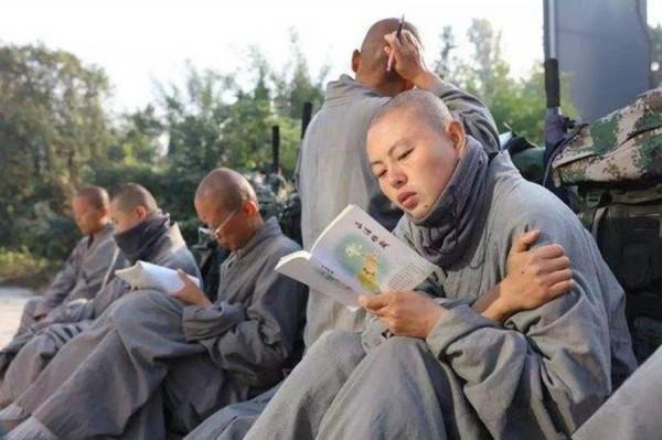 東北純正尼姑廟，一天一頓飯，不搞旅遊，不收門票，定期外出化緣